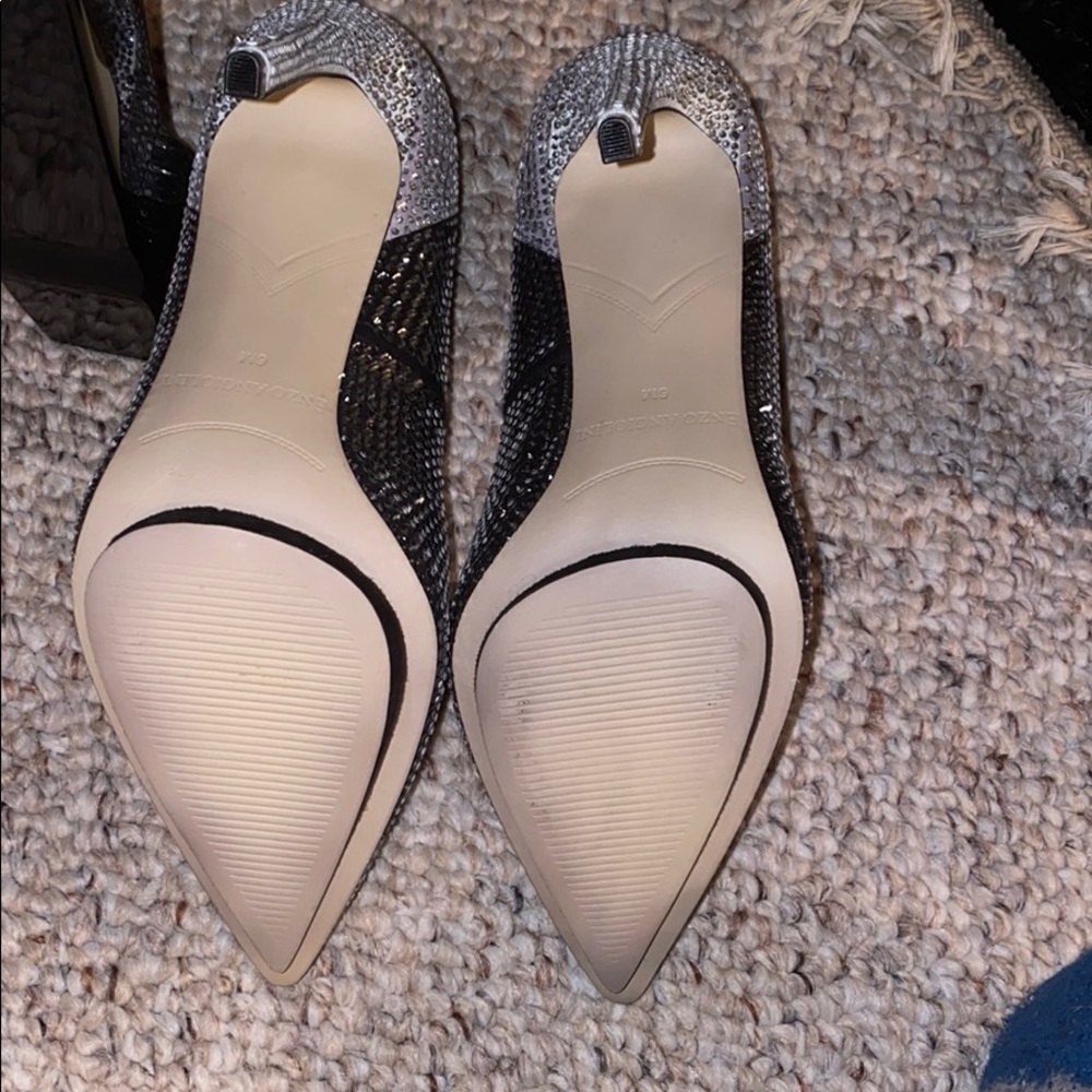 Enzo Angiolini Pumps - Picture 3 of 4